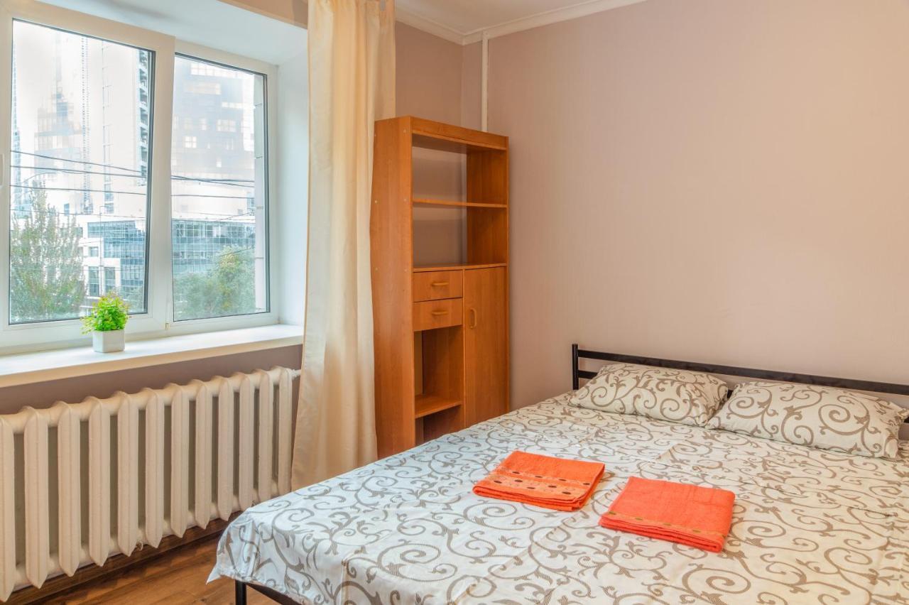 Бульвар Леси Украинки 10 Kyiv Exterior photo